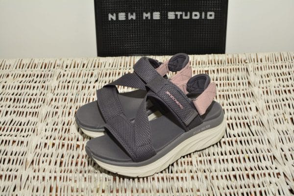 SKECHERS Sandały damskie 